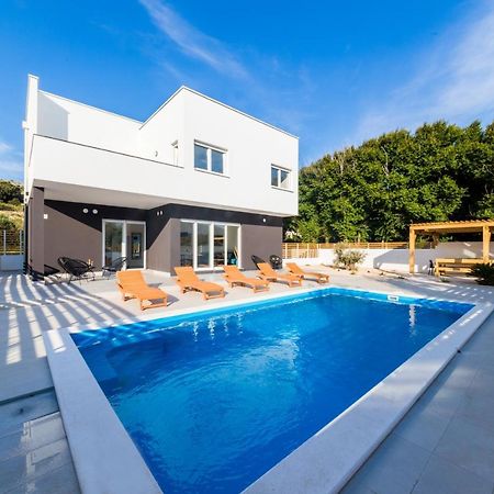 Villa Belveder พาก ภายนอก รูปภาพ